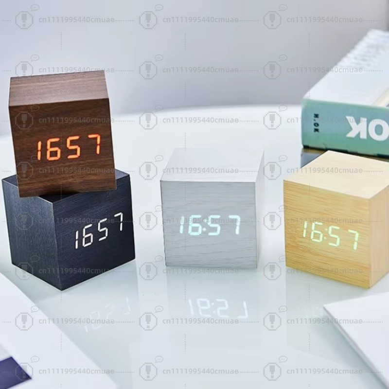 Sveglia Digitale in Legno con  - Digital Alarm Clock recensione e prezzo